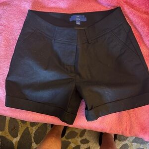 Apt. 9 Black mid rise Shorts Stretchy Casual